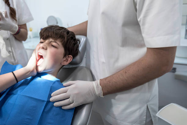 Best Broken or Cracked Tooth Emergency Dentist in Dundee, OR