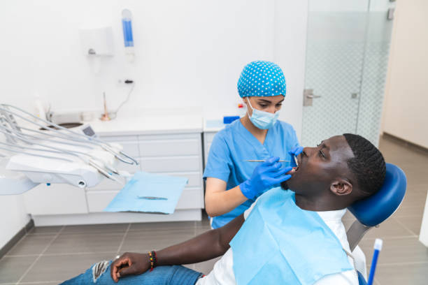 Best Holiday Emergency Dentist in Dundee, OR